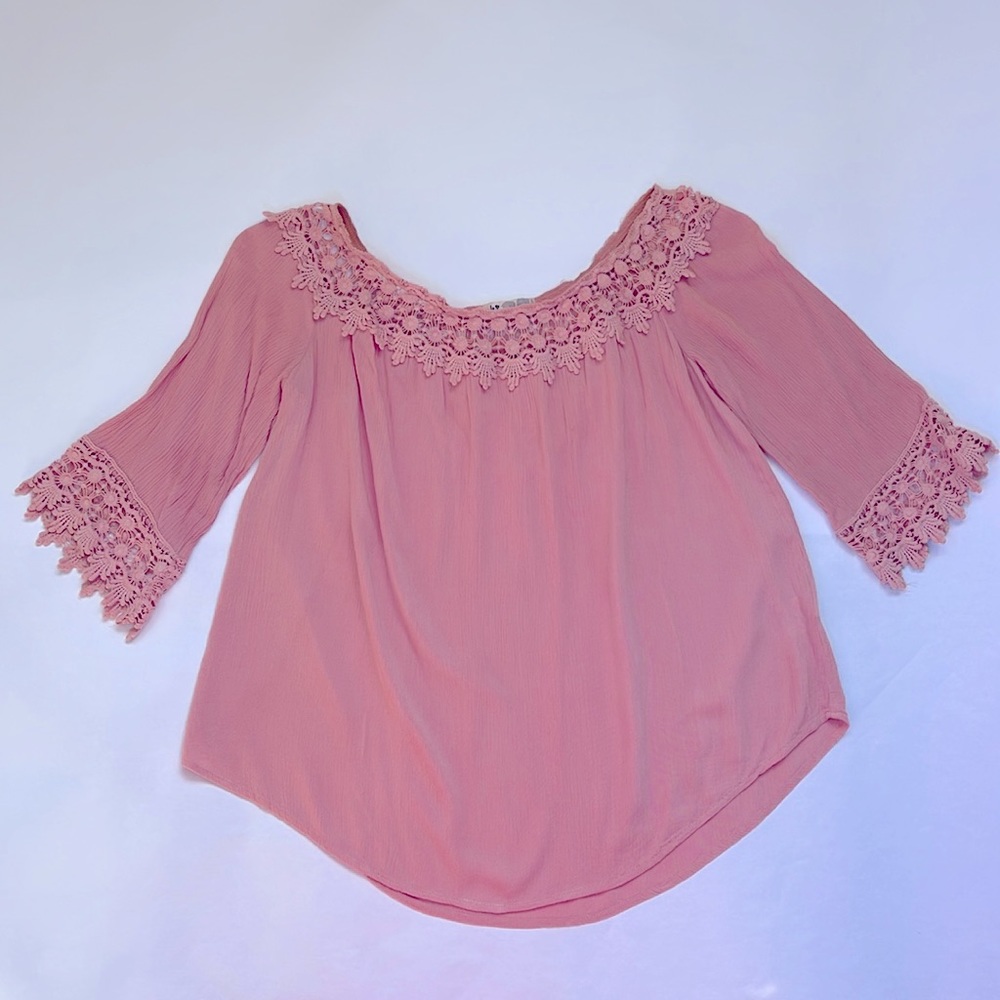 JOLT 3/4 BELL SLEEVE KNITTED WOMEN’S TOP